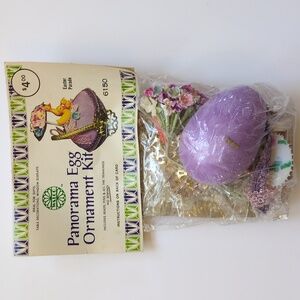 Vintage Walco Panorama Egg Ornament Kit -‎ 6150 Easter Parade Ducks Spring Craft